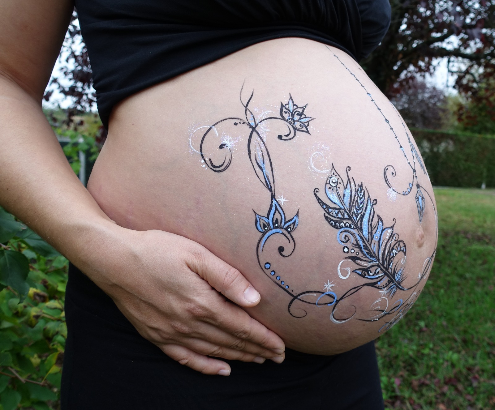 Belly painting poitiers